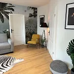 Moderne 50 Qm Monkey Rostock